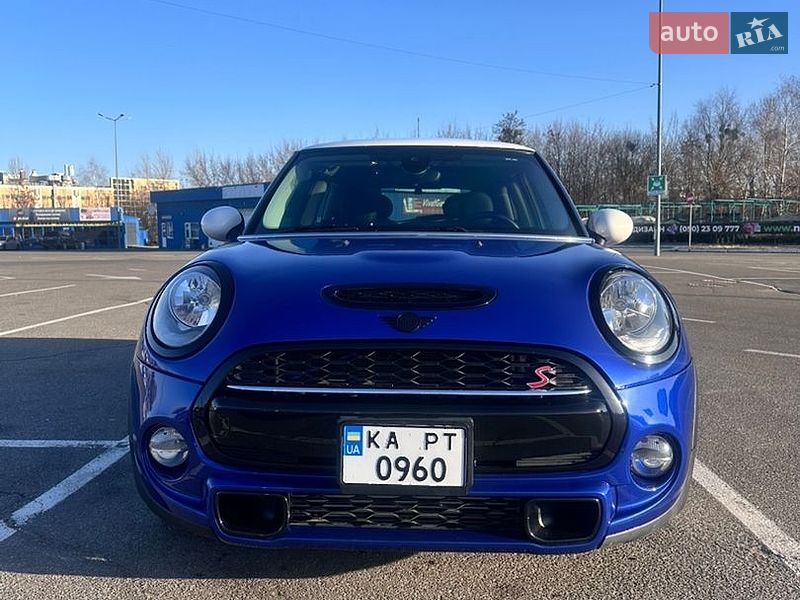 Хетчбек MINI Cooper 2019 в Києві