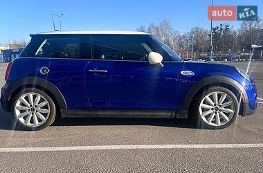 Хетчбек MINI Cooper 2019 в Києві