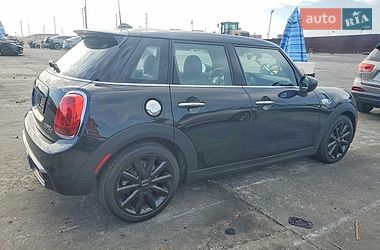 Хэтчбек MINI Cooper 2019 в Сумах