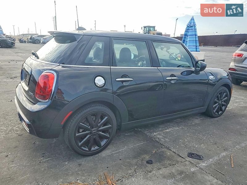 Хэтчбек MINI Cooper 2019 в Сумах