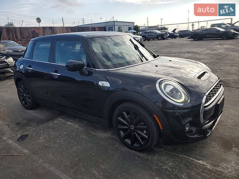 Хэтчбек MINI Cooper 2019 в Сумах