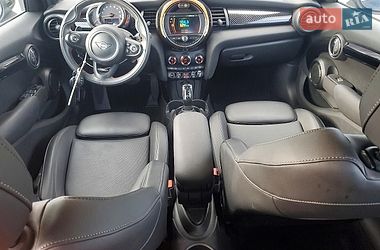 Хэтчбек MINI Cooper 2019 в Сумах