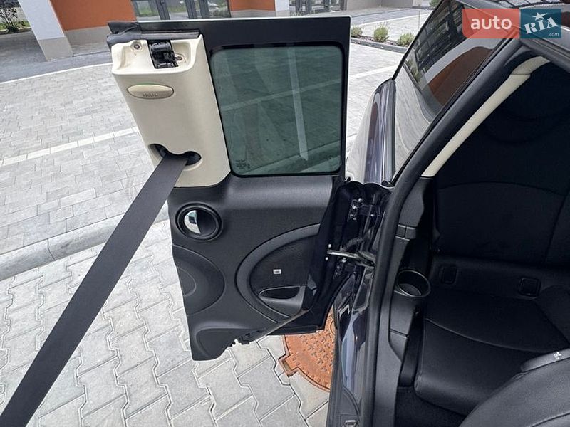 Хэтчбек MINI Cooper 2012 в Тернополе