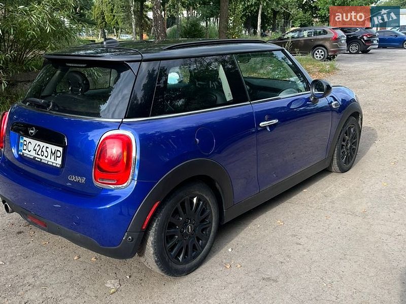 Хэтчбек MINI Cooper 2019 в Львове
