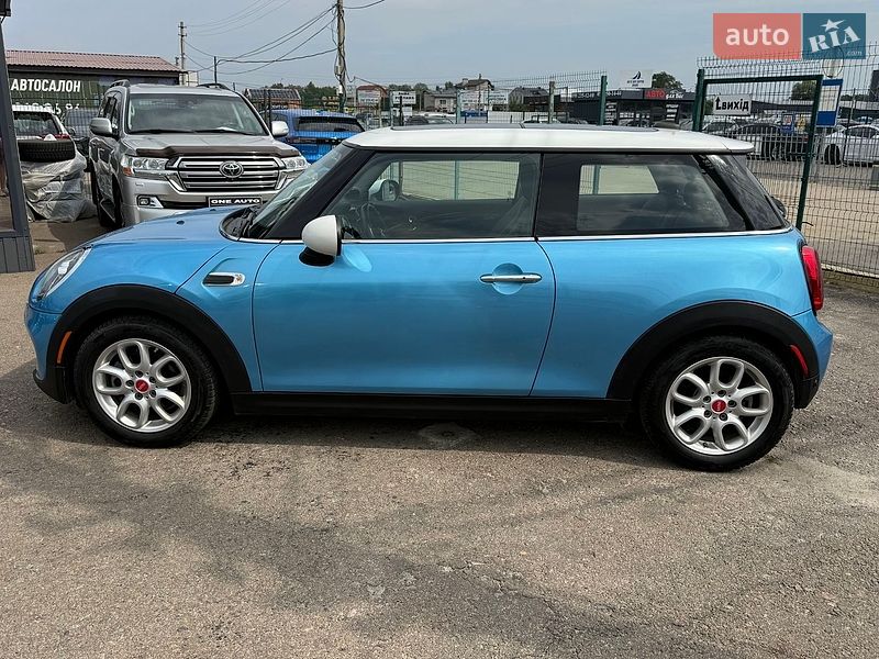Хетчбек MINI Cooper 2018 в Березенщиній