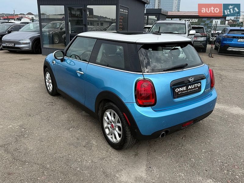 Хетчбек MINI Cooper 2018 в Березенщиній
