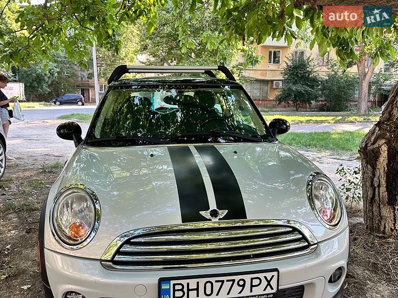 Хэтчбек MINI Cooper 2011 в Измаиле