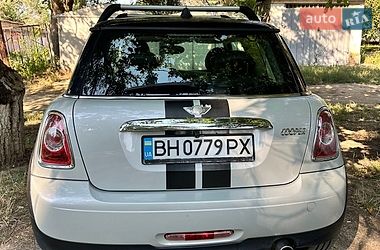 Хэтчбек MINI Cooper 2011 в Измаиле