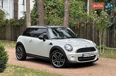 Хэтчбек MINI Cooper 2011 в Киеве