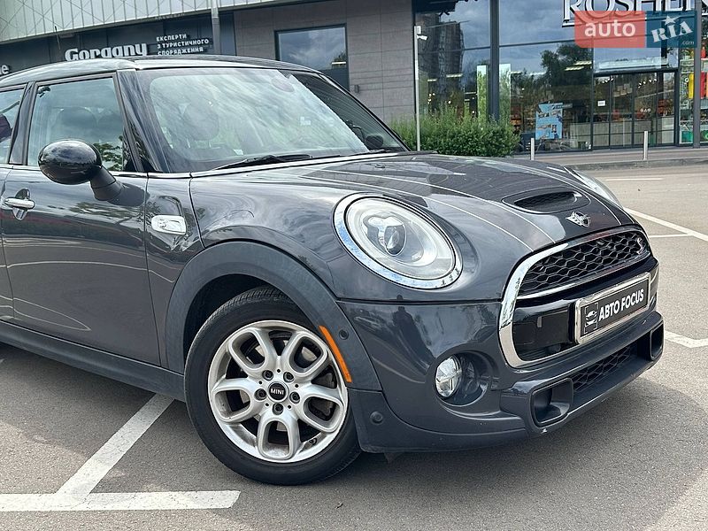 Хэтчбек MINI Cooper 2016 в Киеве