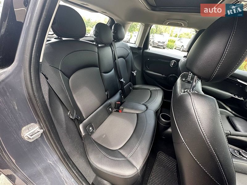 Хэтчбек MINI Cooper 2016 в Киеве