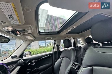 Хэтчбек MINI Cooper 2016 в Киеве