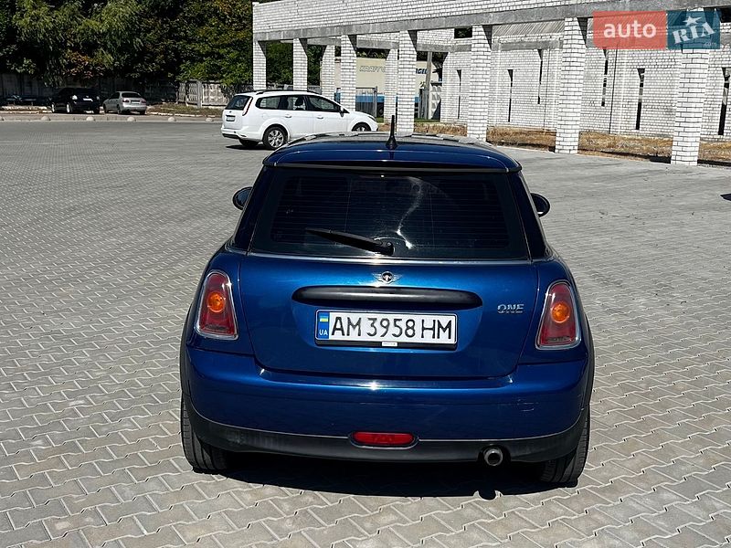 Хэтчбек MINI Cooper 2007 в Житомире