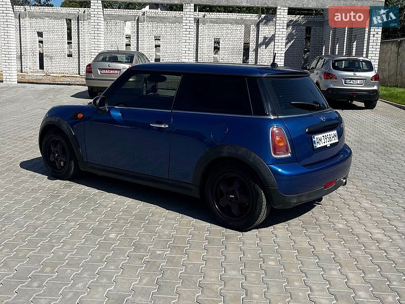 Хэтчбек MINI Cooper 2007 в Житомире