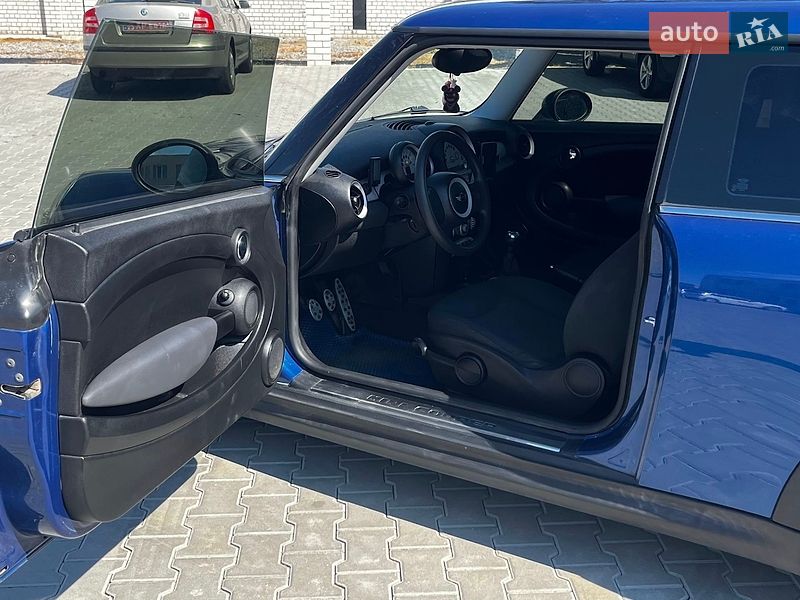 Хэтчбек MINI Cooper 2007 в Житомире