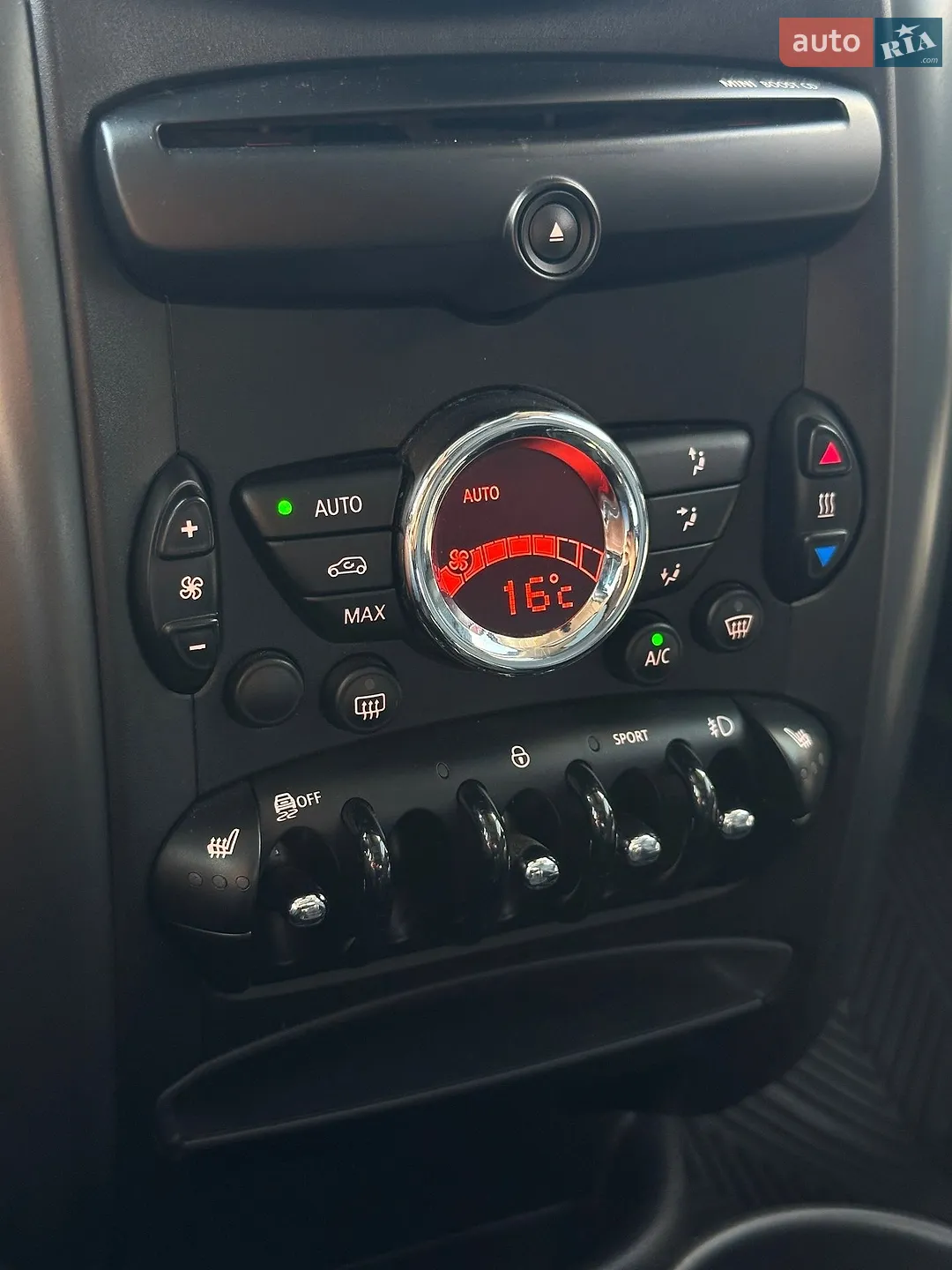 2016 MINI Cooper - мініатюра 32