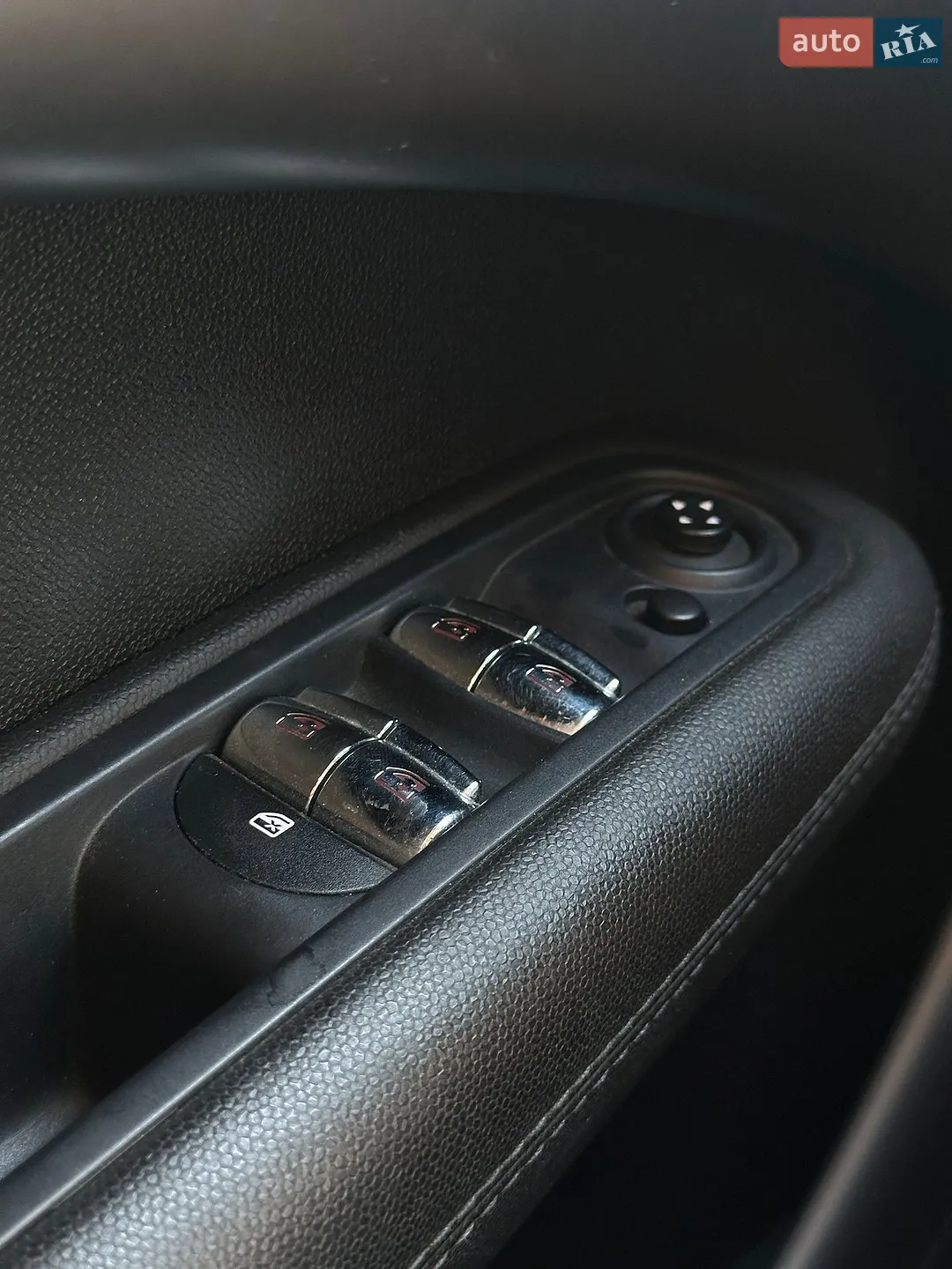 2016 MINI Cooper - мініатюра 37