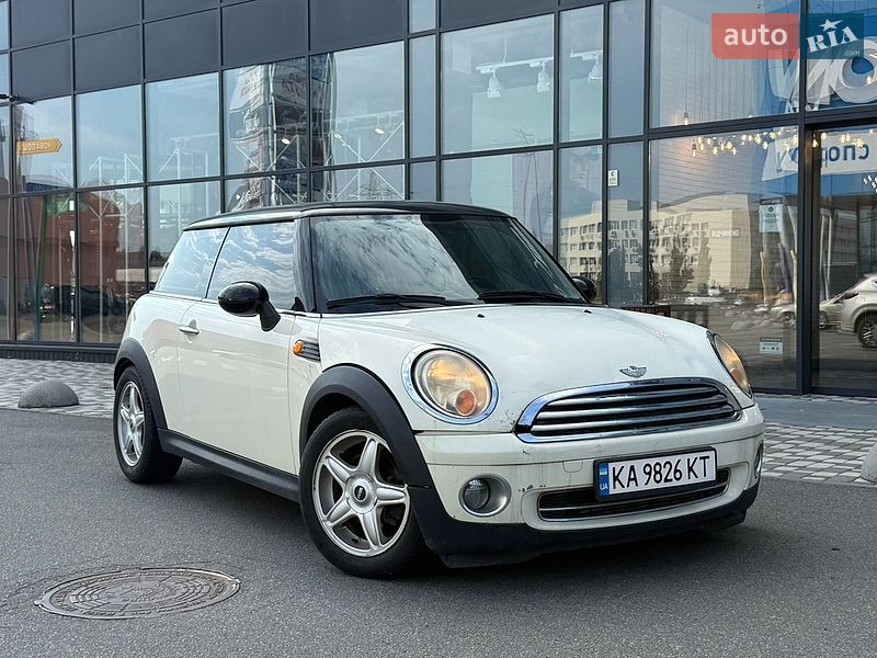 Хетчбек MINI Cooper 2007 в Києві фото Хетчбек MINI Cooper 2007 в Києві