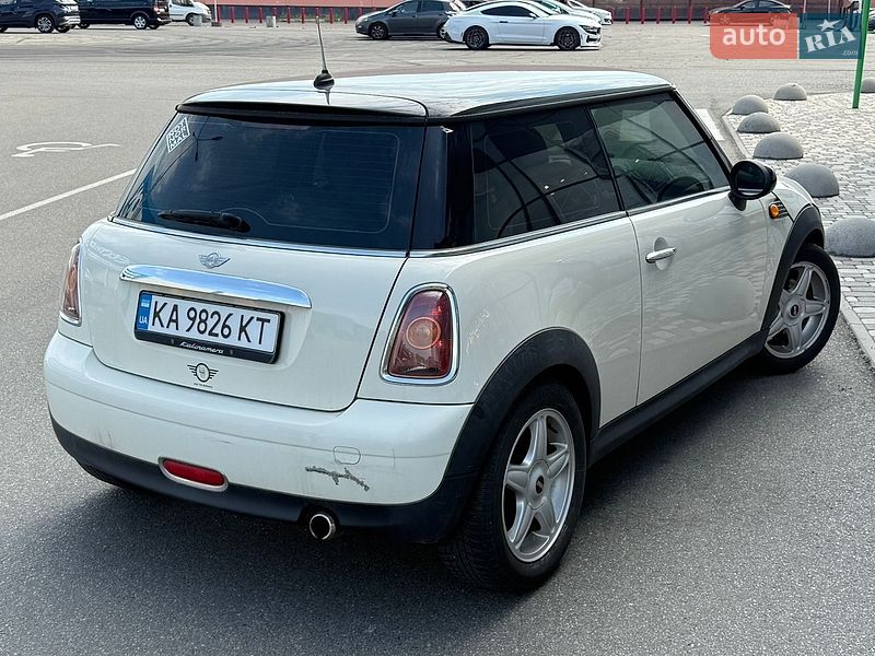 Хетчбек MINI Cooper 2007 в Києві фото 5 Хетчбек MINI Cooper 2007 в Києві