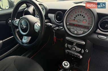 Хетчбек MINI Cooper 2007 в Києві фото 8 Хетчбек MINI Cooper 2007 в Києві