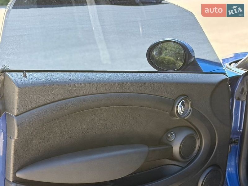 Хэтчбек MINI Cooper 2012 в Днепре