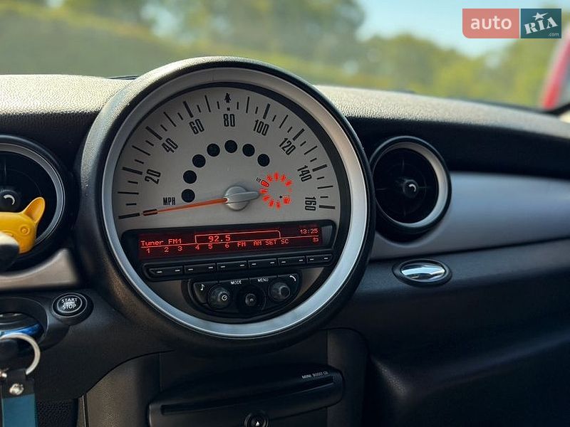 Хэтчбек MINI Cooper 2012 в Днепре