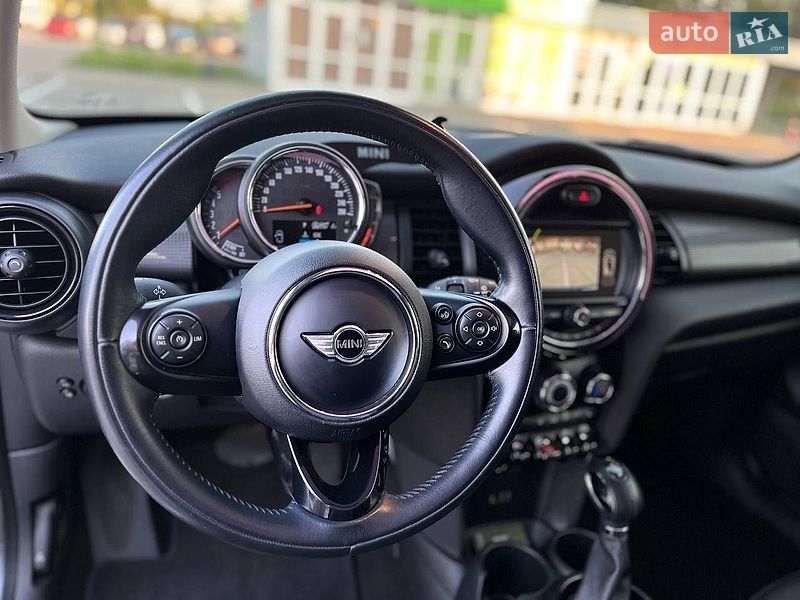 Хетчбек MINI Cooper 2018 в Києві