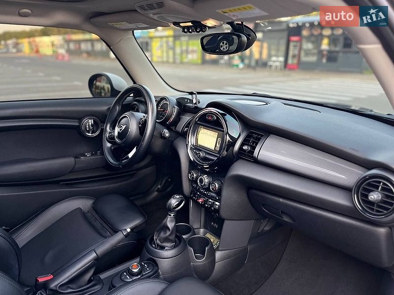 Хетчбек MINI Cooper 2018 в Києві