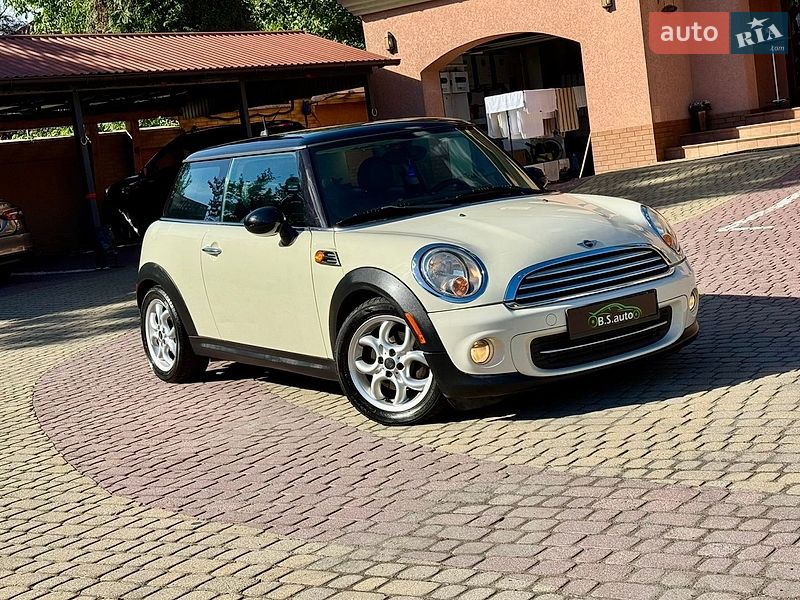 Хэтчбек MINI Cooper 2011 в Мукачево