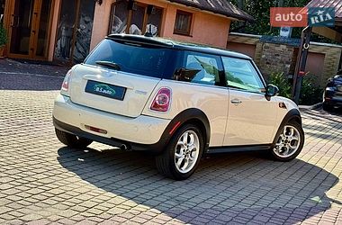 Хэтчбек MINI Cooper 2011 в Мукачево