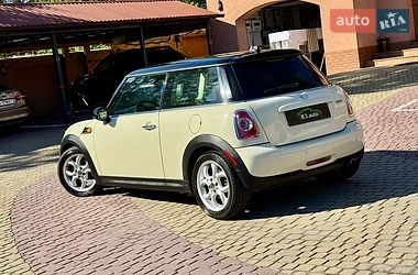 Хэтчбек MINI Cooper 2011 в Мукачево
