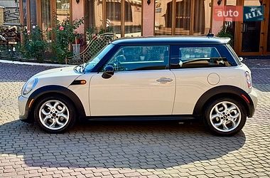 Хэтчбек MINI Cooper 2011 в Мукачево