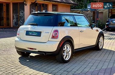 Хэтчбек MINI Cooper 2011 в Мукачево