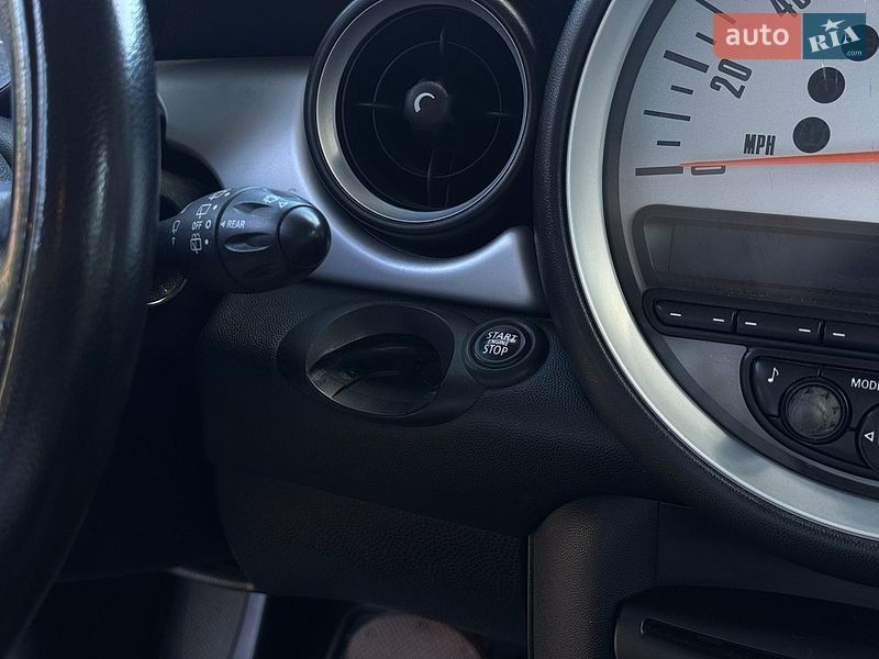Хэтчбек MINI Cooper 2011 в Мукачево