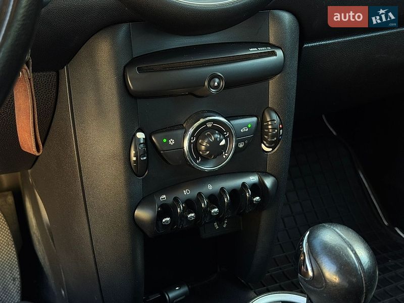 Хэтчбек MINI Cooper 2011 в Мукачево