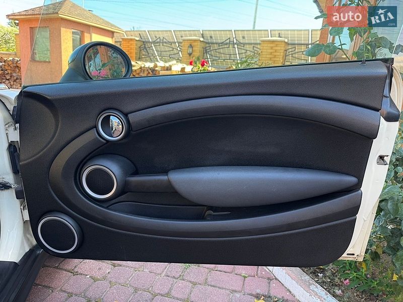 Хэтчбек MINI Cooper 2011 в Мукачево