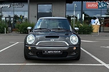 Хэтчбек MINI Cooper 2005 в Киеве