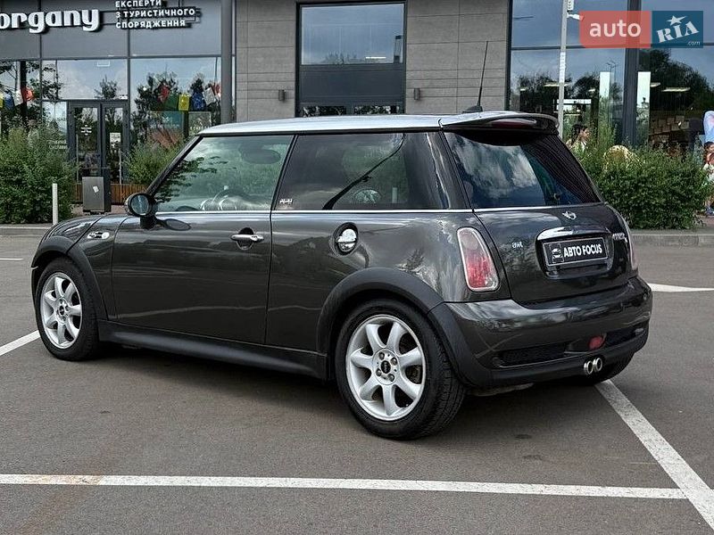 Хэтчбек MINI Cooper 2005 в Киеве