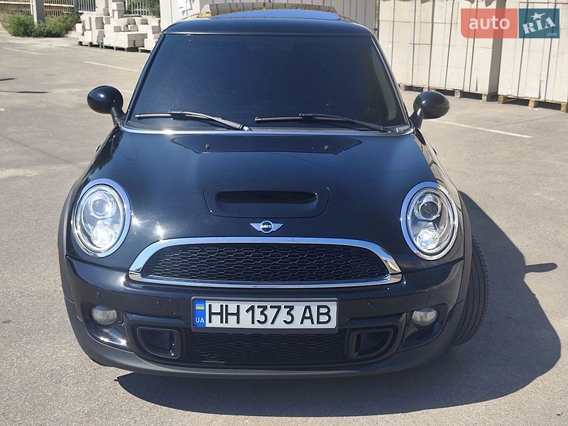 Хетчбек MINI Cooper 2013 в Дніпрі