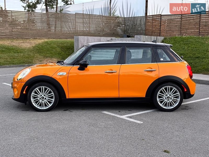 Хетчбек MINI Cooper 2015 в Києві