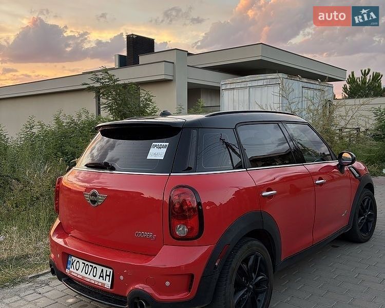 Хэтчбек MINI Cooper 2011 в Ужгороде