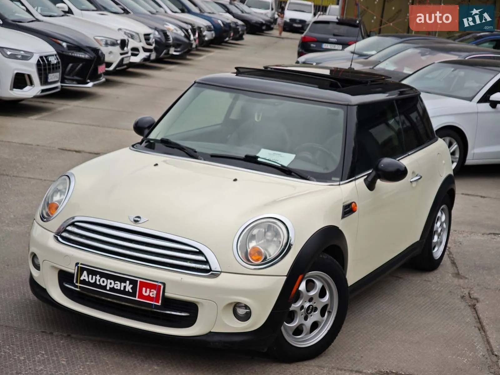 2013 MINI Cooper - мініатюра 26
