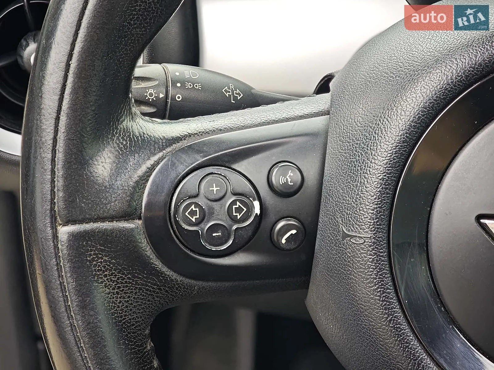 2013 MINI Cooper - мініатюра 18