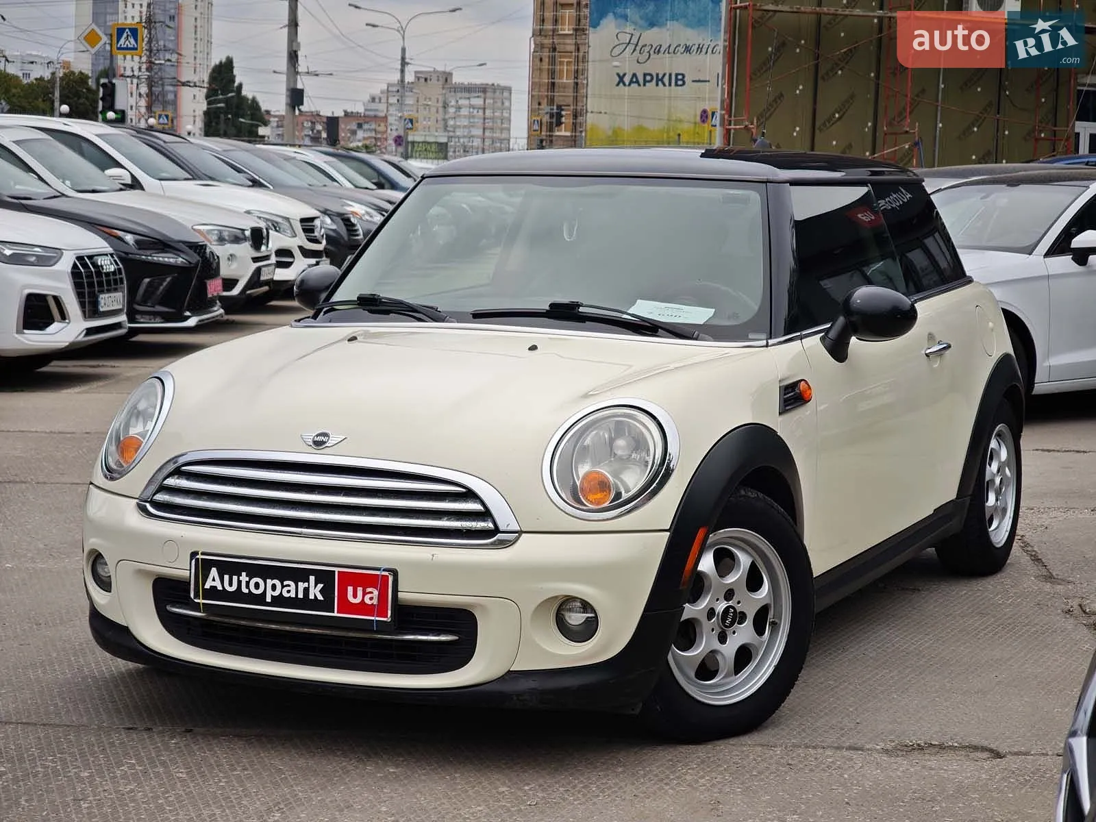 2013 MINI Cooper - фото 1