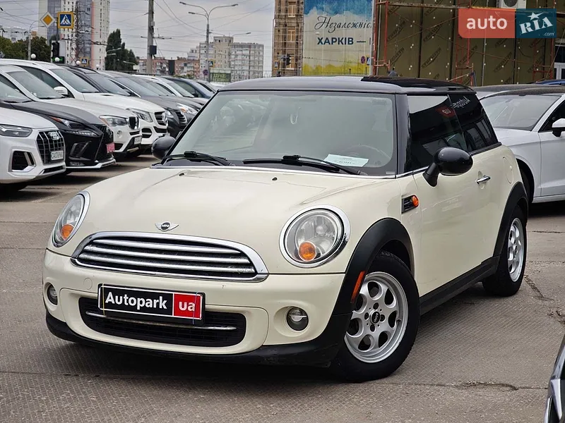 MINI Cooper