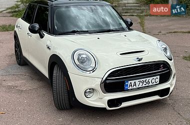 Хетчбек MINI Cooper 2016 в Чернігові фото 11 Хетчбек MINI Cooper 2016 в Чернігові
