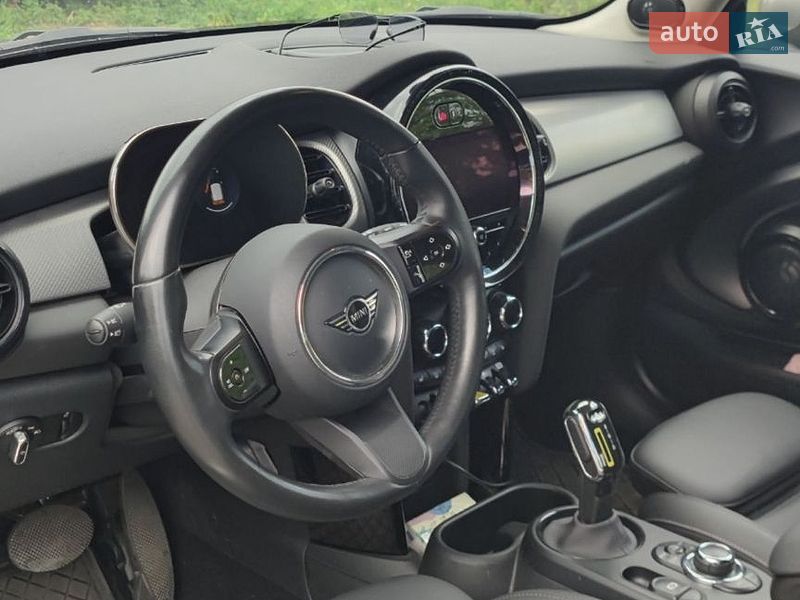 Хетчбек MINI Cooper 2023 в Сокалі фото 8 Хетчбек MINI Cooper 2023 в Сокалі
