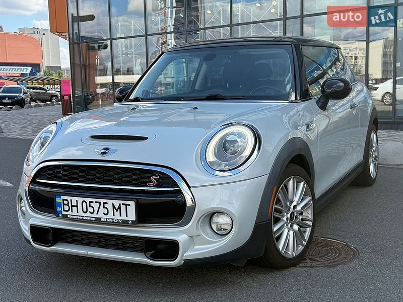 Хэтчбек MINI Cooper 2015 в Киеве