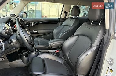 Хэтчбек MINI Cooper 2015 в Киеве