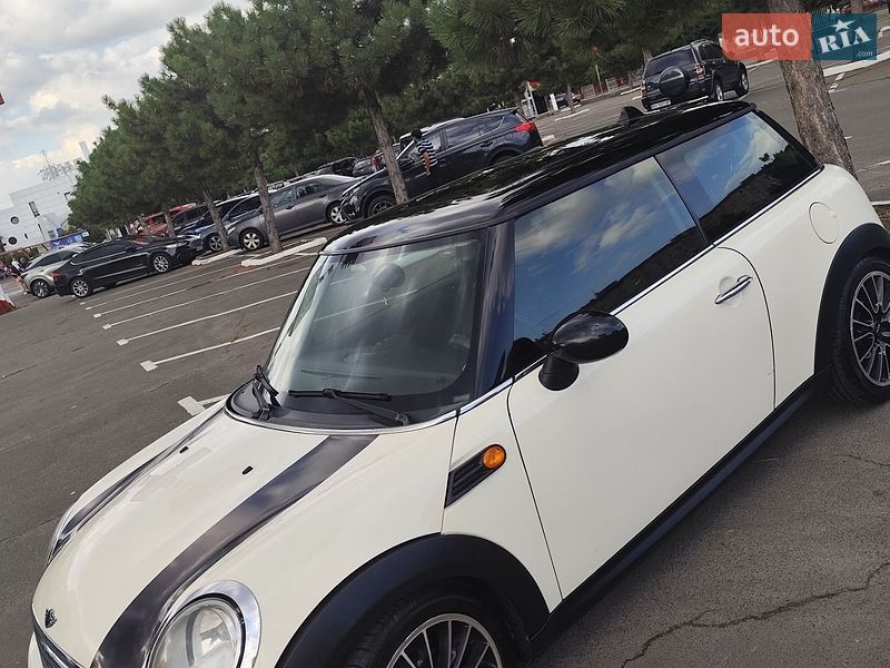 Хэтчбек MINI Cooper 2011 в Одессе фото 18 Хэтчбек MINI Cooper 2011 в Одессе